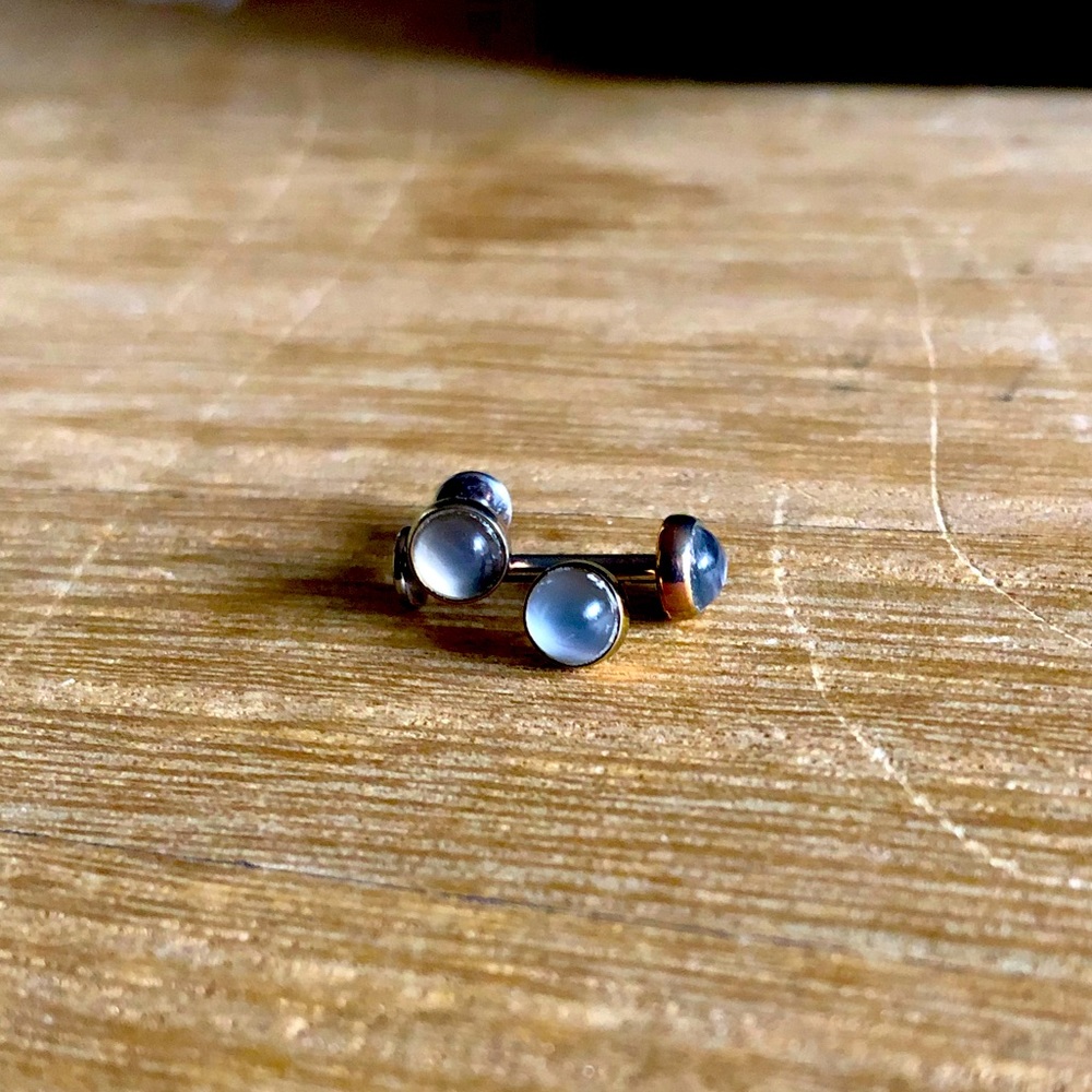 Neometal Moonstone Cabs in Anodized Titanium
